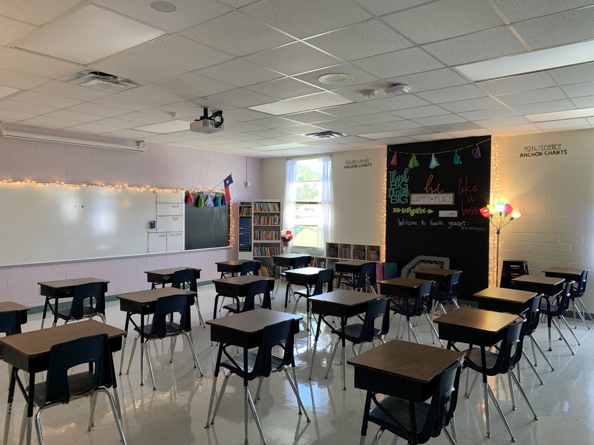 mrsocchiogrosso's tweet photo. My room is social distanced and ready to go! Here’s to teaching year #3! #gfeswildcats #teamgfes #4thgrade https://t.co/v3uzL5GvPg