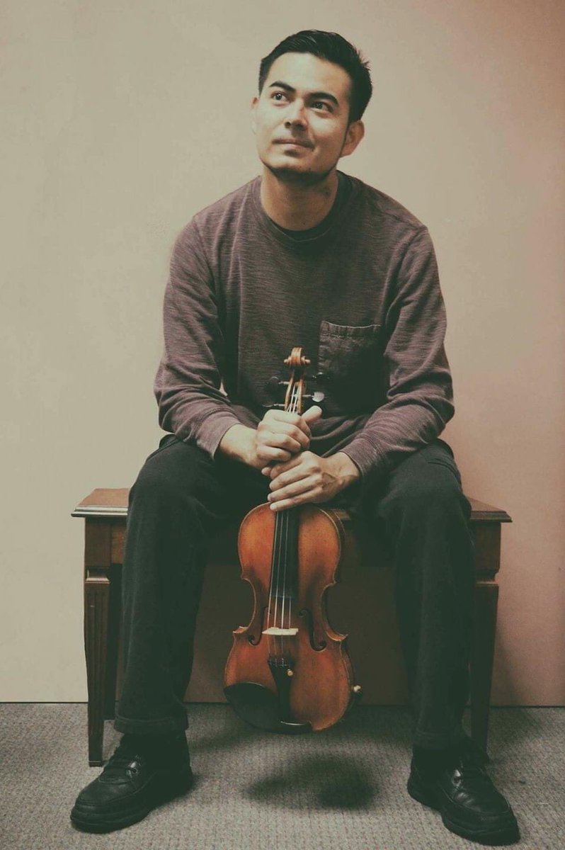 ParkIntEd's tweet photo. Our featured student this week is Gustavo Fernandez Agreda (Gus) from Bolivia! Gus has a perfect 4.0 GPA while pursuing an MBA with a concentration in Global Business along with a Graduate Certificate in Violin Performance at our International Center for Music (ICM)!  1/3 https://t.co/sYn7eowR3y