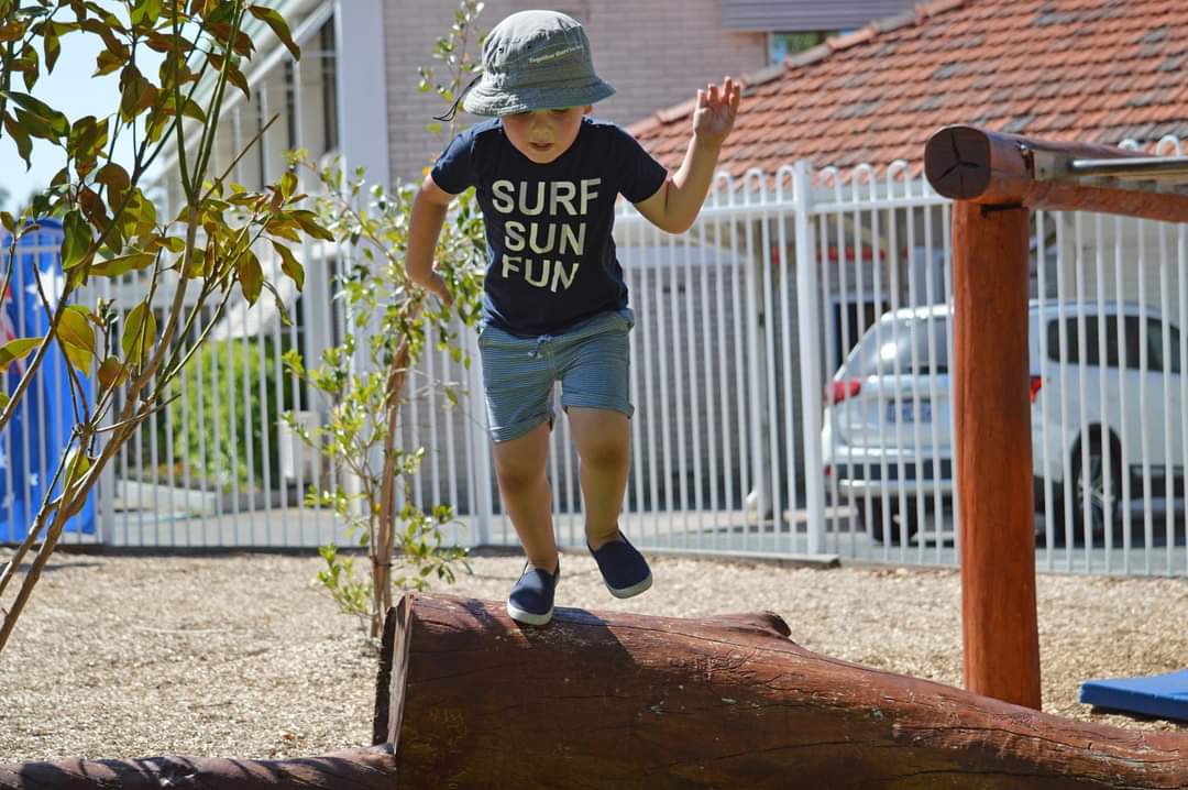 PLAYCE_Research's tweet image. 🤸🏻‍♀️🚴‍♀️  Physical activity matters for children&apos;s development and well-being in #EarlyLearningMattersWeek and every week!  🏃🏿‍♂️🤾‍♂️