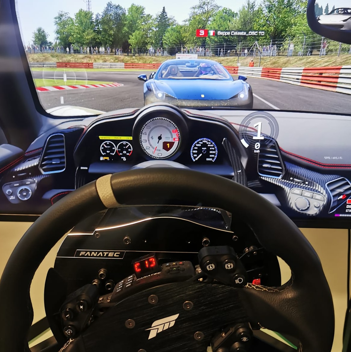 dsctorino's tweet photo. Testa a testa contro il vostro amico? Vi aspettiamo nel nostro centro ricordandovi che è obbligatoria la prenotazione! Siamo aperti anche nel mese di Agosto!
#1vs1 #4vs4 #prenota #virtualracing #esports #fanatec #assettocorsa #assettocorsacompetizione #dirtrally #simulatoretorino https://t.co/GYnPsYofFz