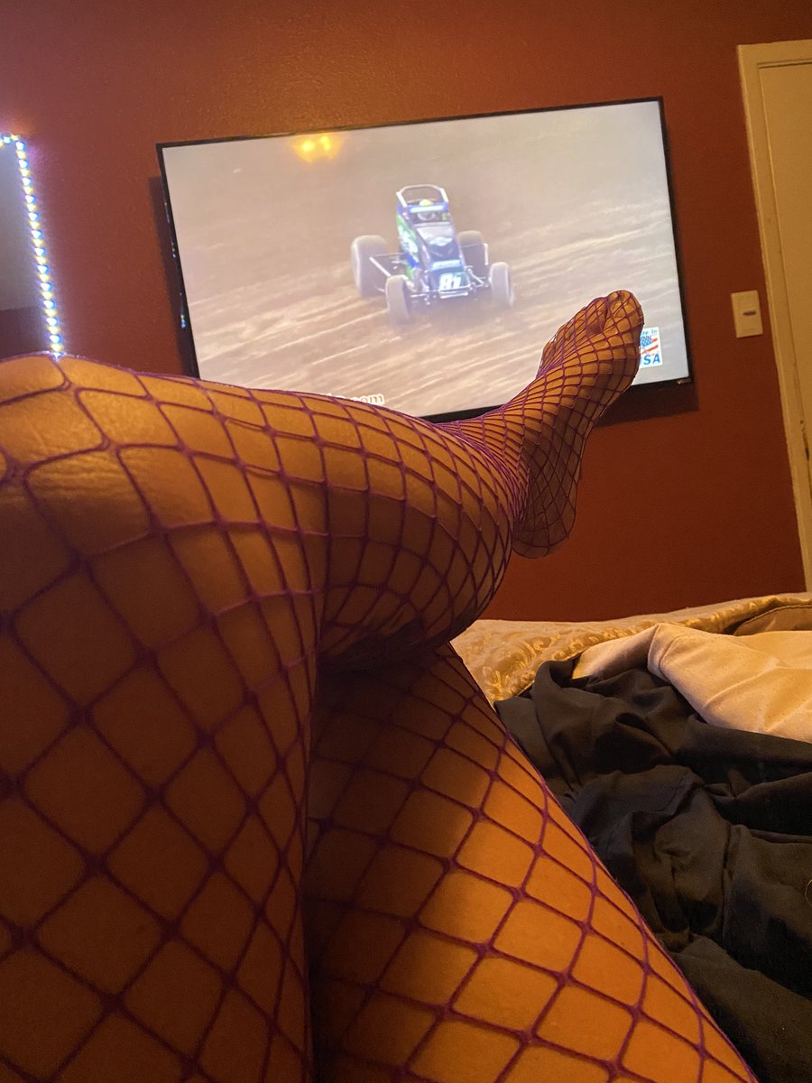 lee_eryka's tweet photo. Fishnets, Racing, and my Man! Great Thursday Night! #fishnets #lucasoildirttack #mythursdaynight https://t.co/Z86BxorF6F