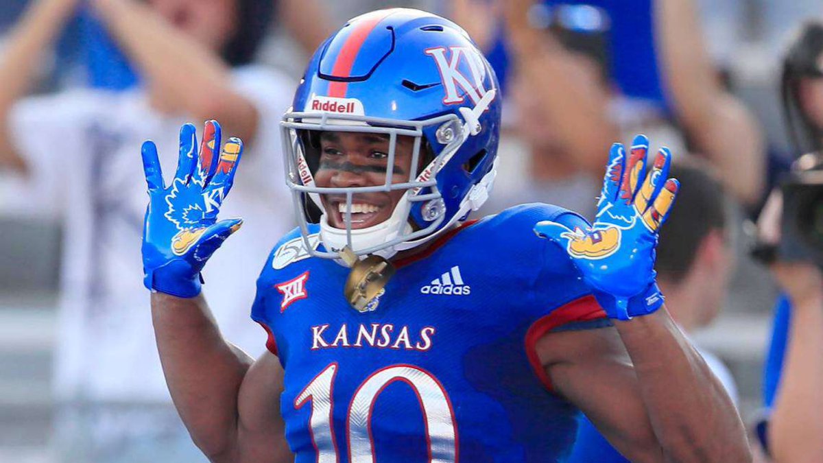 Blessed to receive my first offer from the University of Kansas! @bartonsimmons @d1highlights @JoshuaEargle @johnvarlas @CBHS_Football