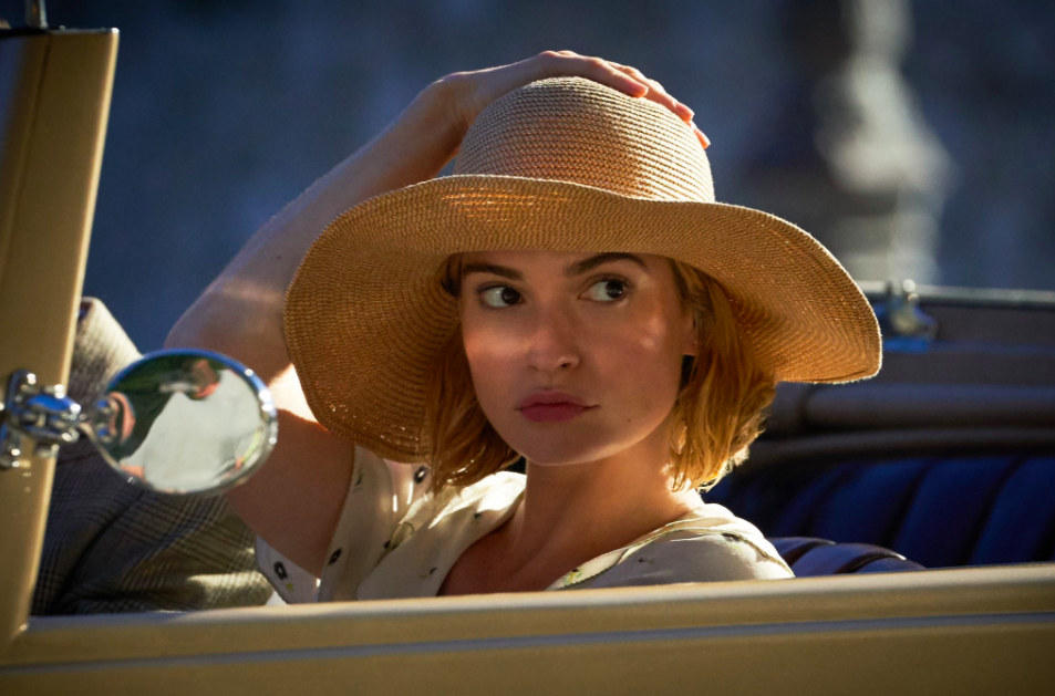 JaviPonzo's tweet photo. #REBECCA, del director #BenWhealey llega el 21 de octubre a Netflix con Armie Hammer, Lily James y Kristin Scott Thomas. https://t.co/n0EIy4VDqF
