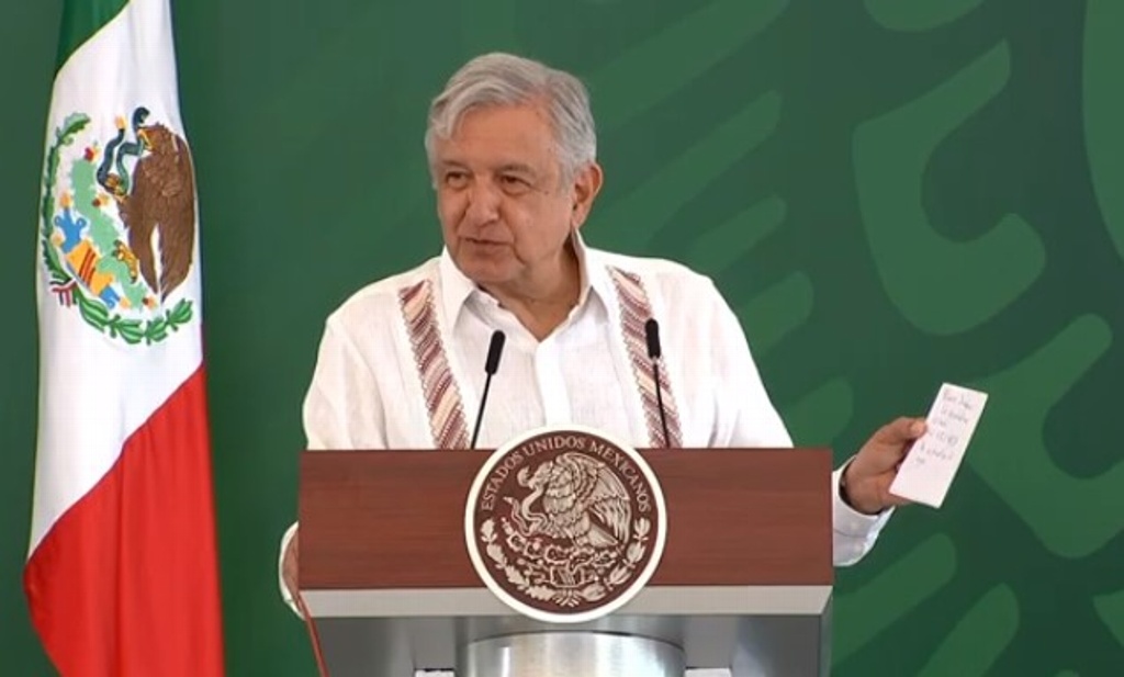 RadioBanana4's tweet photo. #RadioBanana

El presidente Andrés Manuel López Obrador respaldó nuevamente este viernes el trabajo del subsecretario de Salud, Hugo López-Gatell, por lo que aseguró que no se realizarán cambios en la estrategia para enfrentar el COVID-19 en México. https://t.co/ixY3IVeelL