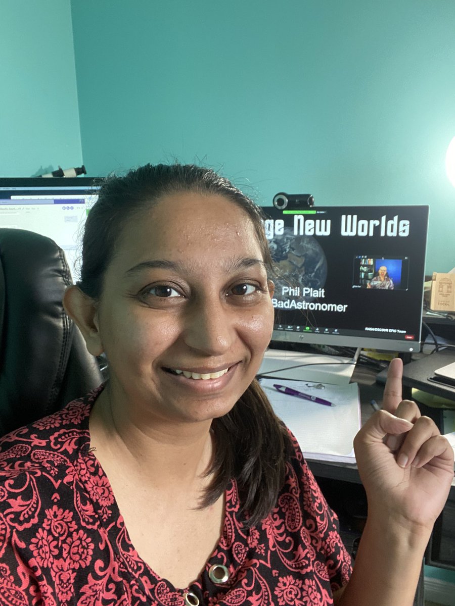 ParshatiPatel's tweet photo. Omg I am watching @BadAstronomer and hanging out in the same zoom room as him 😛☺️🤩 #SpaceEd20! https://t.co/WI1o3CCpIk