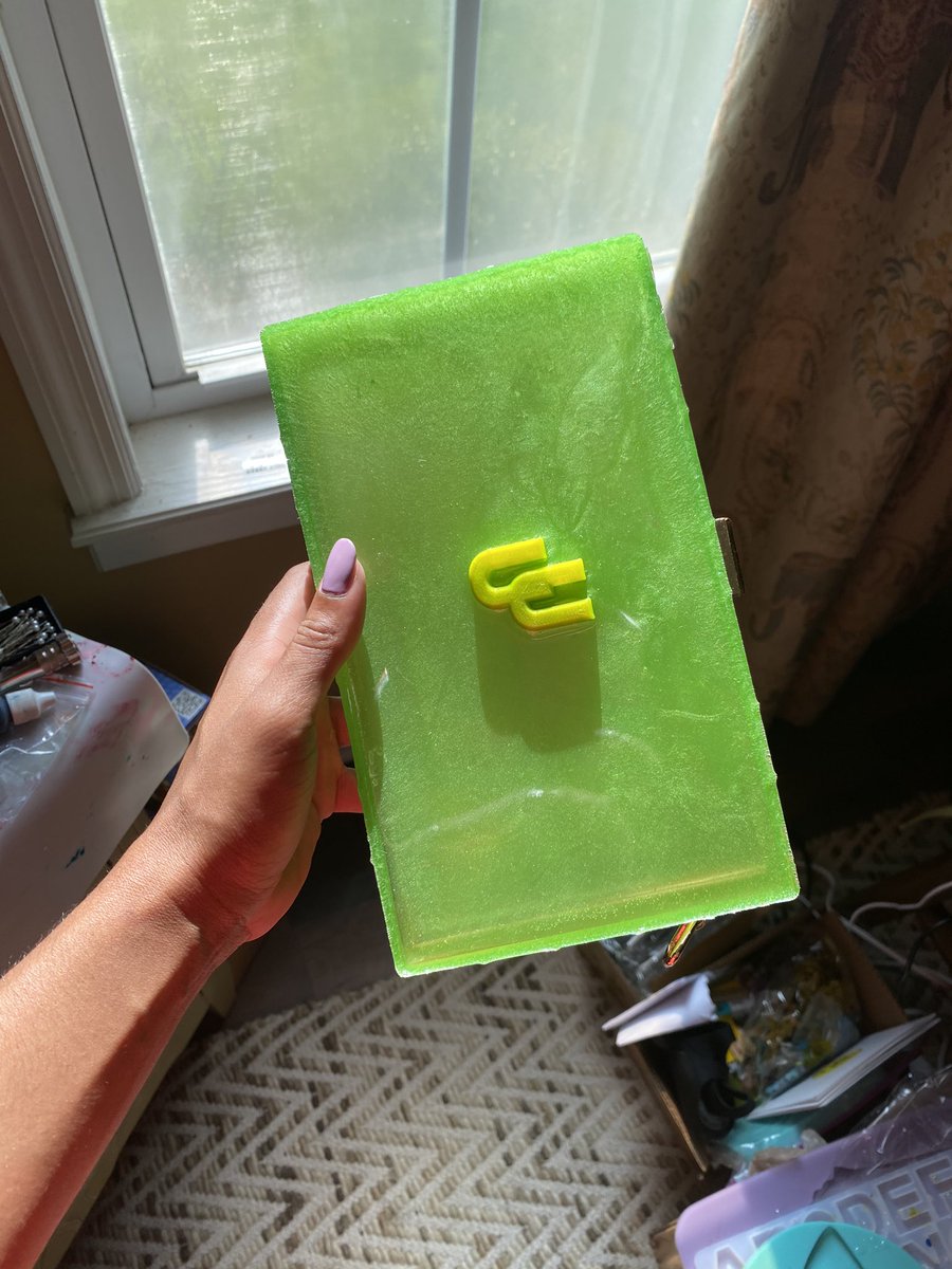 JSadeAllen's tweet image. Clutch/Purse with my brands logo. It came out really well.