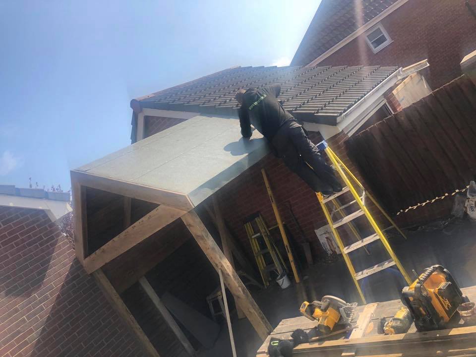 Be_Unique_Int's tweet image. Fridays Arrived Heat Waves On The Way .... Book Be Unique to transform your garden into a bar or a jacuzzi deck...We make drems reality!