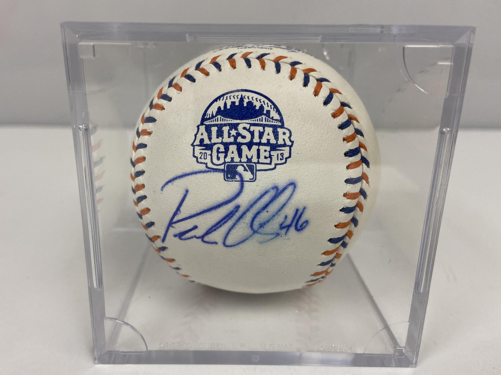 SpCollectibles's tweet photo. Today is a very smudgy Friday!
#Smudge of the day goes to.....
@PatrickCorbin46 of the @Nationals! 1st DM that says SOLD gets this signed 2103 #AllstarGame baseball for $20!
And go!
#SportsCollectibles #SmudgeOfTheDay #PatrickCorbin #AllStar https://t.co/g0nNiw08km