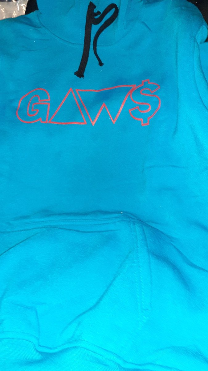 brian_makgate's tweet photo. GAWS Hoodie Available 
Price: R420 
Color: Blue 
Size: S,M,L,XL, XXL 
Delivery: FREE NATIONWIDE 
#Neentwittershutdown https://t.co/WEsITJB9Xe