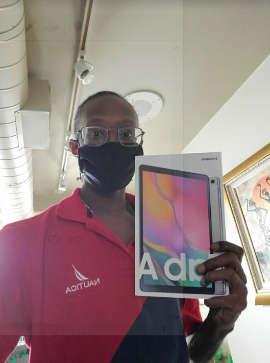 HACP1's tweet photo. We just got the first wave delivery of tablets for residents who participate in our self-sufficiency programs! We're committed to bridging the digital divide and we'll continue working to get everyone online #ConnectHome https://t.co/7uNDwh1Ke0