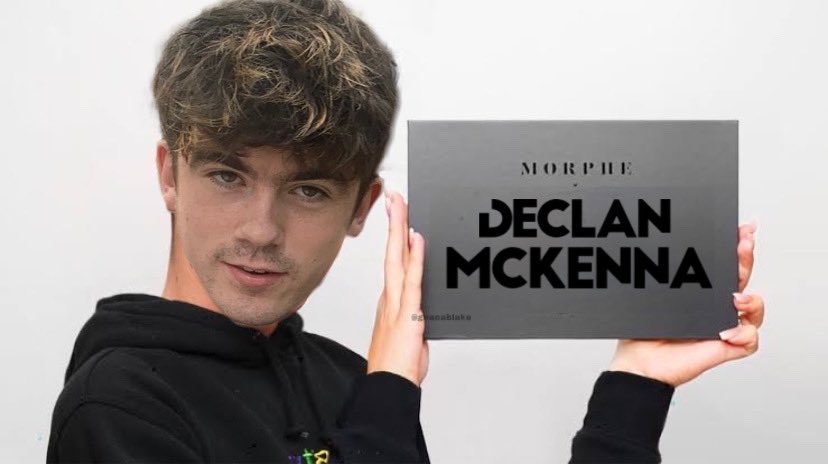 ron 🍂 tweet media