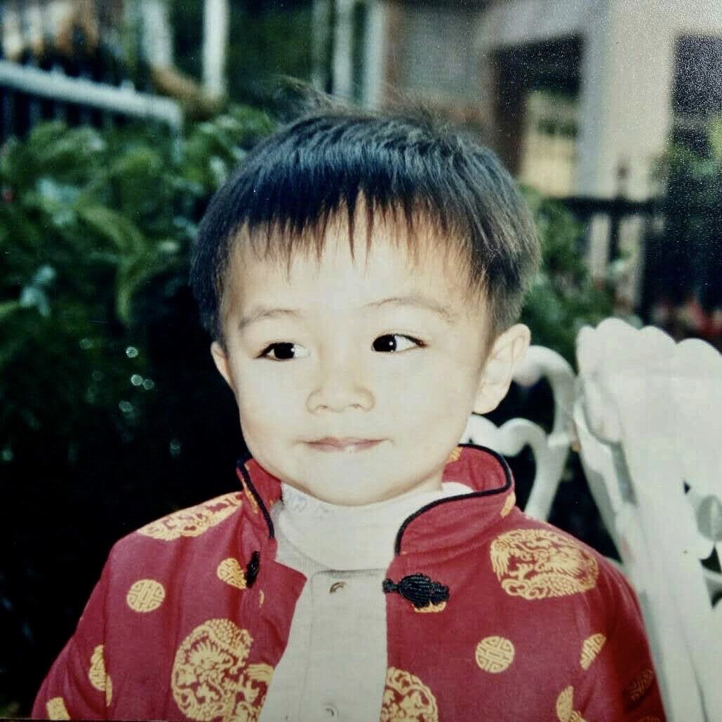 as he grows up, he starts to look more and more handsome! this proves that xiaojun is already a visual prince ever since   #HAPPYXIAOJUNDAY #肖俊0808生日快乐