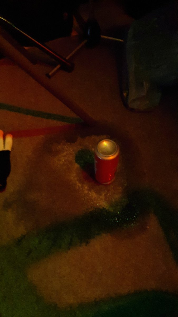 Ebun1x's tweet photo. Stuff that happens at #tw3fest: knocked over beer cans https://t.co/p70gyILHs4