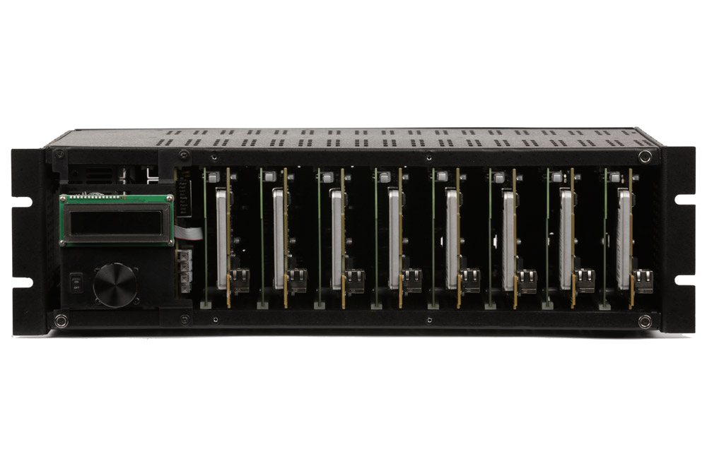Alcorn McBride...The A/V Binloop Uncompressed provides up to 8 channels of 2K (2048×1080) or up to 2 channels of 4K (4096×2160) high-quality uncompressed video playback.alcorn.com/products/av-bi… @visual #themeparks #design
