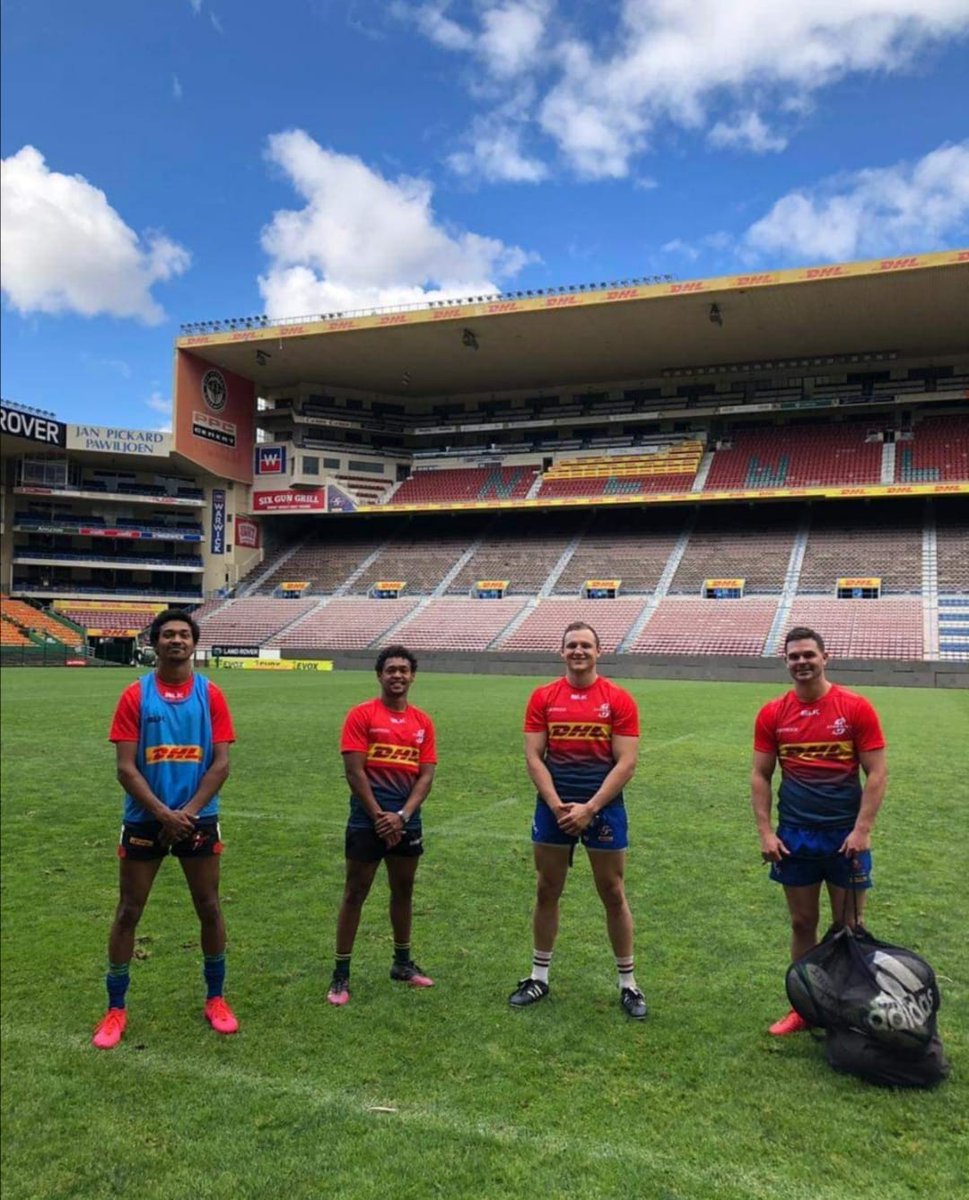 Great to see you again!

ODs Tristan Leyds, William Rose, Cornel Smit and Tim Swiel back at Newlands!

They are in the Stormers squad, training for rugby's return in SA.