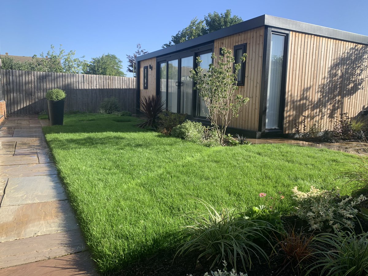 RococoBuilding's tweet photo. Revisit to a completed project in Royston- @RococoBuilding @varagarden https://t.co/qD7muvAkPo