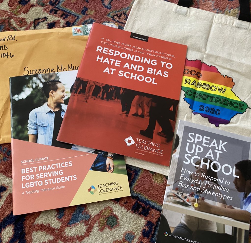 susmcmur's tweet photo. #Thanks to 🌈#HoCoRainbowConference for the great @Tolerance_org resources and 🌈#rainbowconference swag bag! @L4librarian and the @HCPSS🌈 #rainbow team rocks! @hcpss_hc ❤️you! 🌈 https://t.co/pTPmXNgopQ