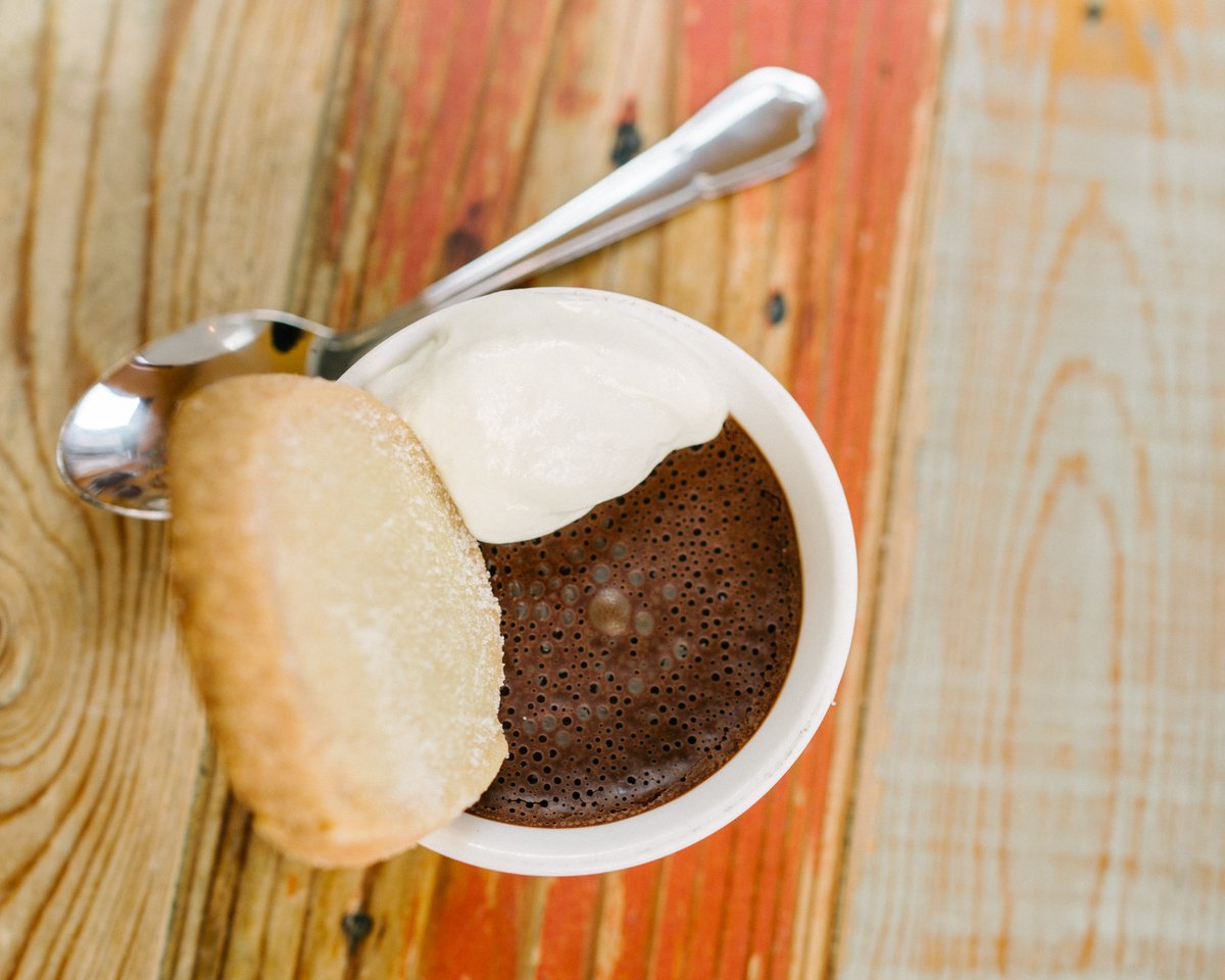 Rustiqueyork's tweet image. Who's in for pudding? 🙆🏼‍♂️
.
Fingers crossed this evenings weather hold for the weekend!
.
We've a dessert for everyone, so make to save space 🙌
.
#Rustique #EatYork #York #FrenchRestaurant #YorkFood #Dessert