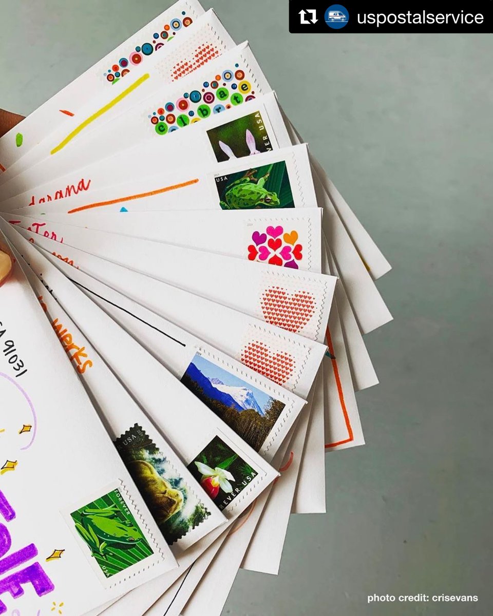 USGCA's tweet photo. Don’t forget to send a card to someone you love this weekend…😉💌📬 (📸: @USPS) #SendACard #USPS https://t.co/NK8tLWmtXX