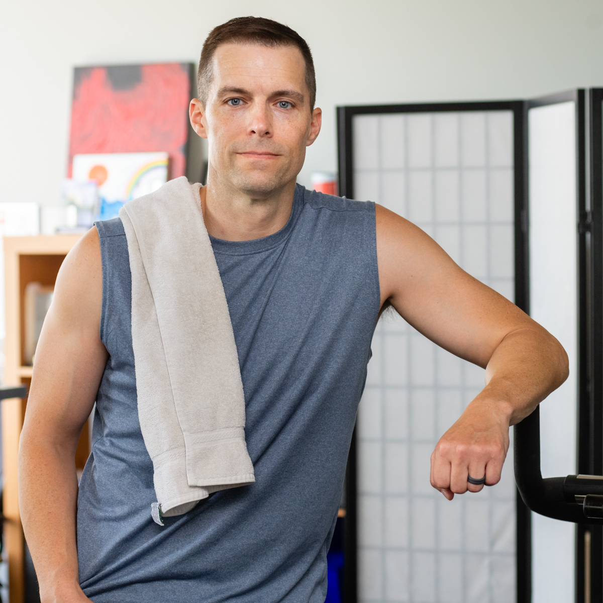 MZJFitness's tweet photo. Workouts are not a one-size-fits-all activity. I'll custom activities to suit your goals and concerns. #trainchicago # #instafit #health #lifestyle #training #fitdad #fitmom #strengthtrain #fitnessmotivation #gethealthy #getstrong #personaltrainer #plantbasedpersonaltrainer https://t.co/sFN90wQpxJ