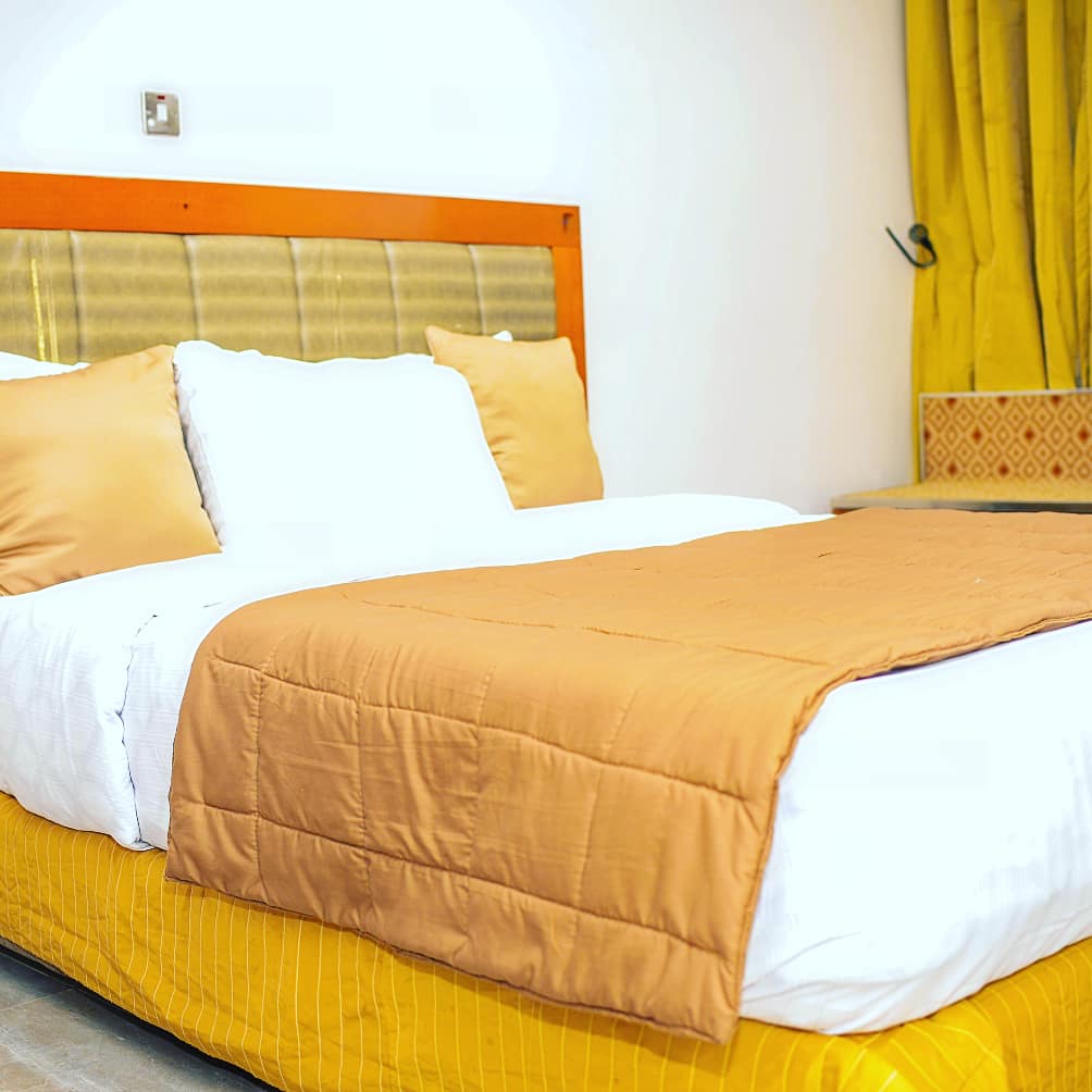 HillviewApartms's tweet photo. ...the Deluxe Room https://t.co/x9bci1cyzc