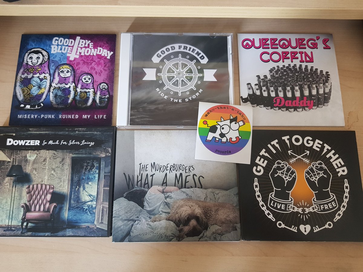 Smashing delivery of CDs today from <a href="/makethatatake/">Make That A Take</a>.
Times are hard so support independent record labels and bands eh (especially the good ones) 🙂🎧💚 #punkrock