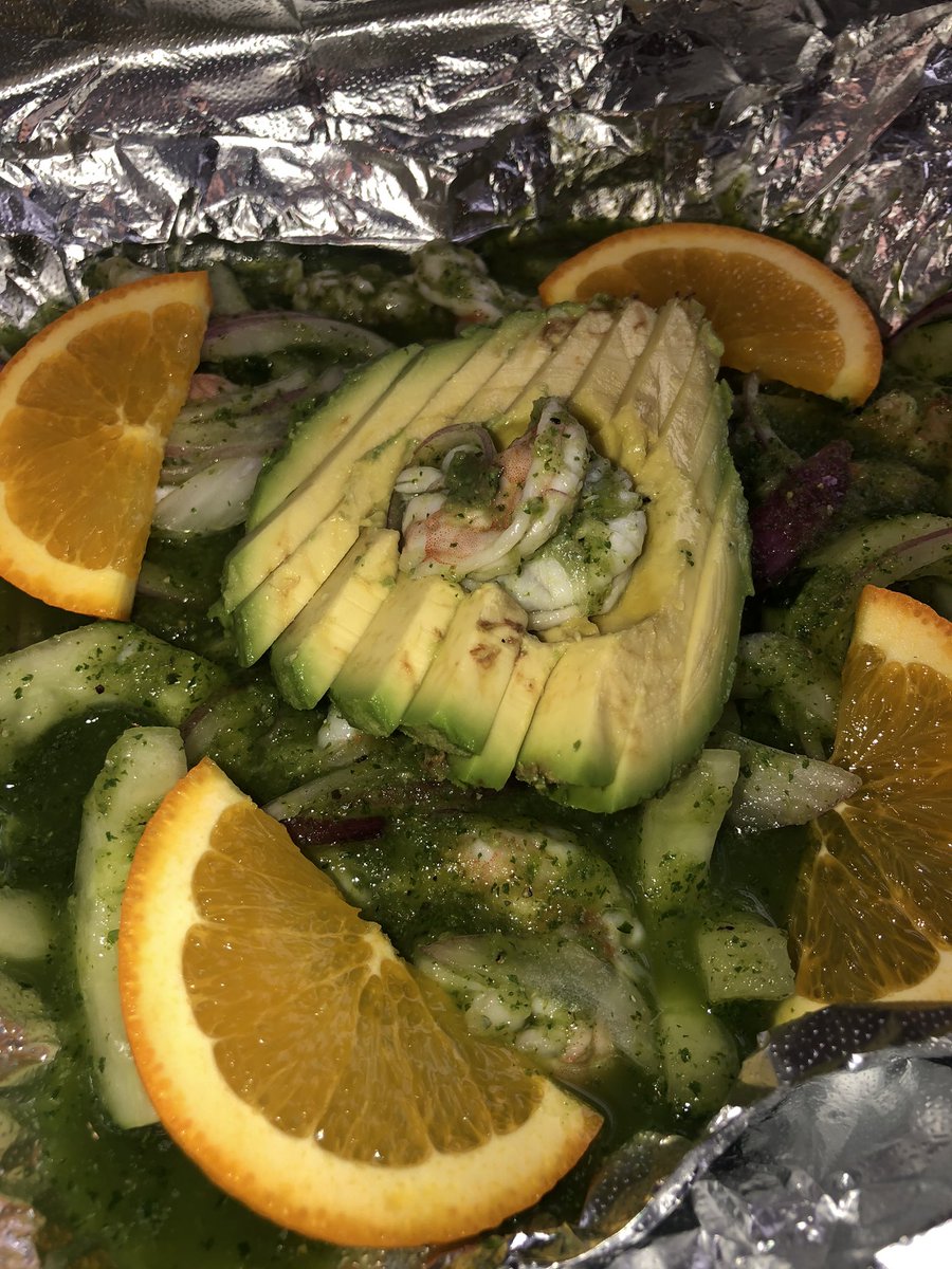 js40_'s tweet image. don’t forget to place your orders for this weekend! $25 each (serves 2). curb side pick up / local delivery available w a $5 fee. don’t snooze!