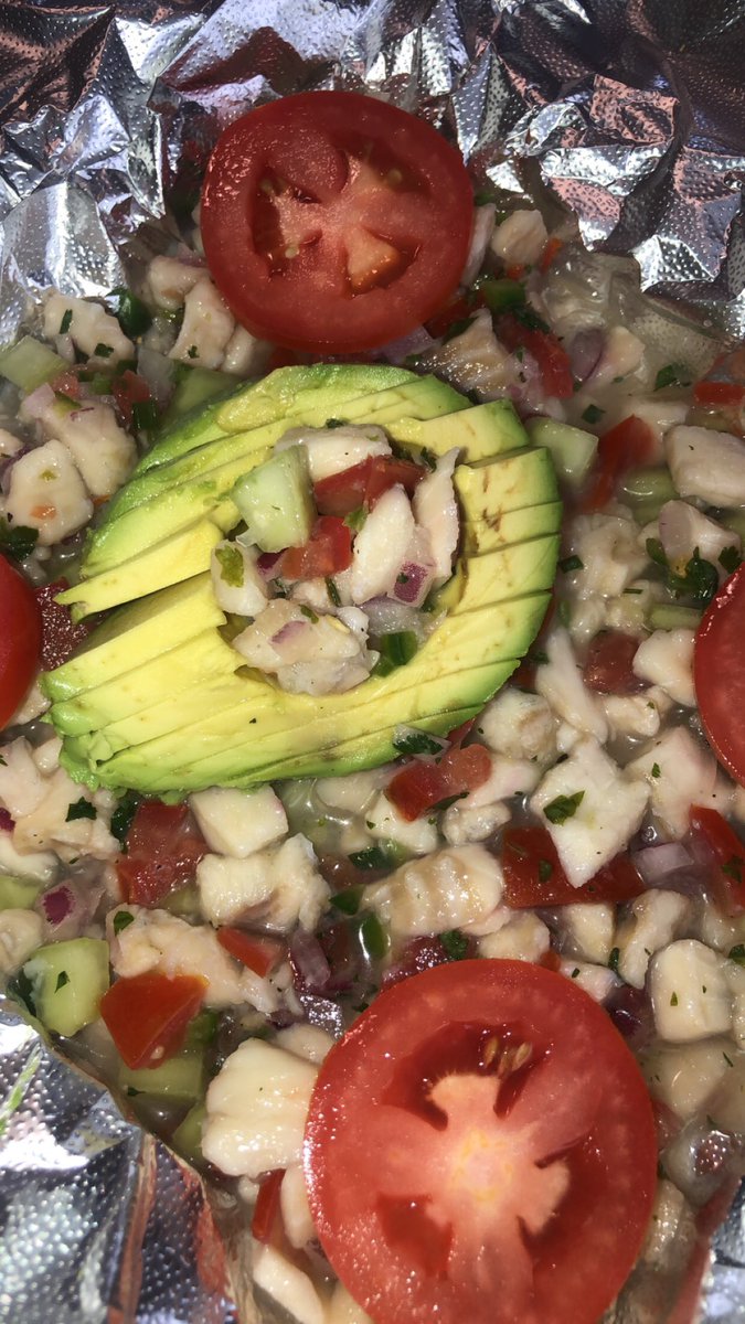 js40_'s tweet image. don’t forget to place your orders for this weekend! $25 each (serves 2). curb side pick up / local delivery available w a $5 fee. don’t snooze!