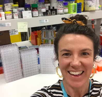 science_a_thon's tweet photo. Rachelle Balez @chellebalez is a #neuroscientist &amp; PhD candidate at @ihmri @UOW!

She investigates molecular changes associated with Alzheimer's Disease!

She is participating to help increase the visibility of women in STEM as well as the work that scientists do! https://t.co/M1w1zC84hZ