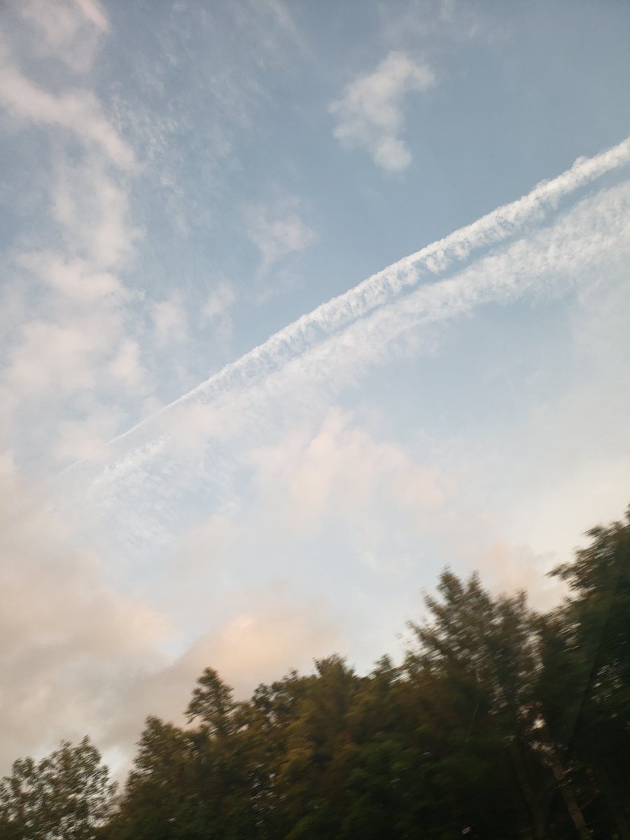  #SkyPhenomenon  #Lookup  #Light #Sky  #Moon  #Sun  #Stars  #Clouds  #Chemtrails  #WeatherModification #WeatherWarfare  #Sunhalo  #HAARP  #Frequency #Luke2125