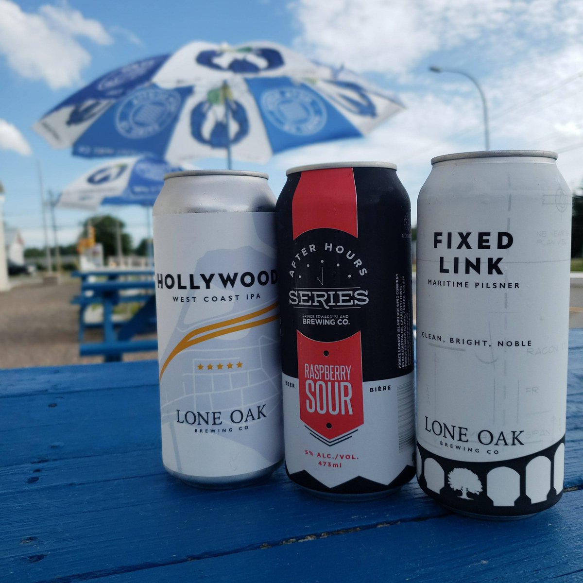 thelostanchor's tweet photo. Happy Friday☀️ Start your weekend off right with a nice cold island beer on our patio!🍻 https://t.co/p83vN3cKXx
