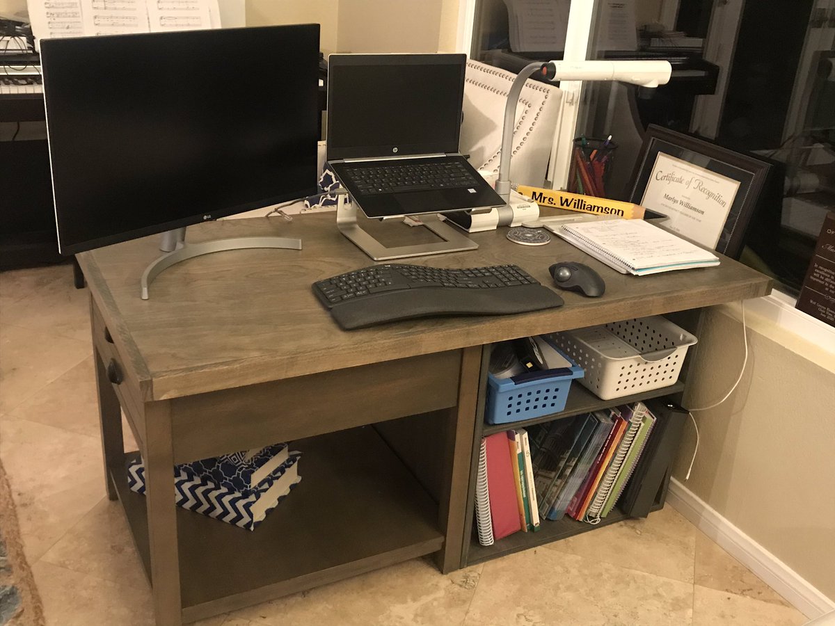 teachnwolves's tweet image. Building my home classroom has been exciting! I cannot wait to use it! @CVESDNews @CVESD_Wolfcanyo @matshy #timberwolfproud