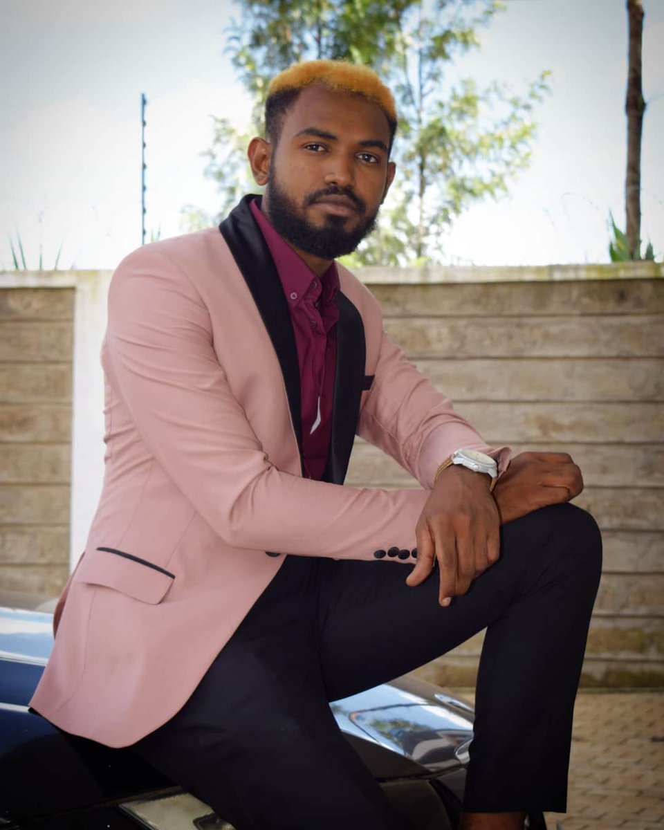 After 1 hour of madness, violation of privacy & wielding guns before a one-year-old girl (she was traumatised throughout), they arrested Mohammed aka Rizan Romeo, dropped him in the cell without booking him at the OB at Kandisi Police Post. They later demanded 20k bail.