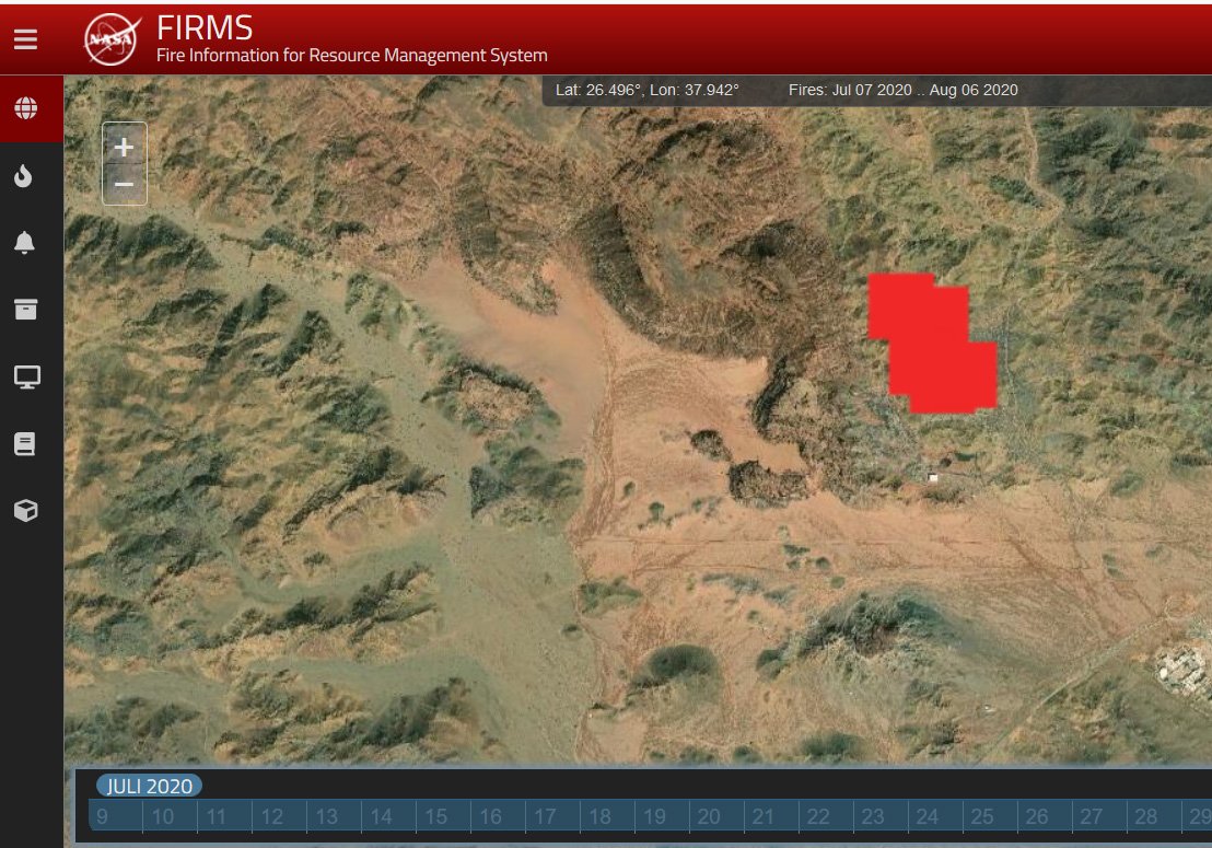 I mentioned to  @fab_hinz that the ground around it had changed very dramatically in recent years. He thought it was surrounded by ... rubbish. Then, he looked at the  @NASA fire map of the area. Someone does a lot of burning there.