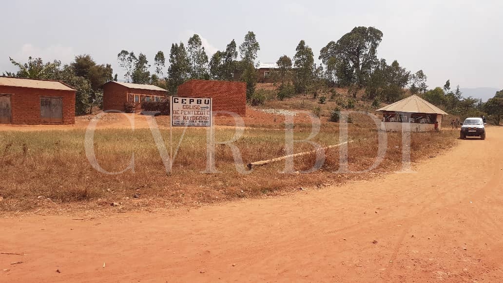 ntaka_willy's tweet photo. Ossements humains découverts ce vendredi par la @CVR_Burundi dans une probable fosse commune située à la colline #Karinzi commune #Kayogoro  @makambaProvince @ONU_fr @EP_LUXEMBOURG @RPFranceUE @burundi_cvr @GeneralNeva @French_Gov @belgique @RFI @NtareHouse @nshingamateka https://t.co/7WOHfeZPeM