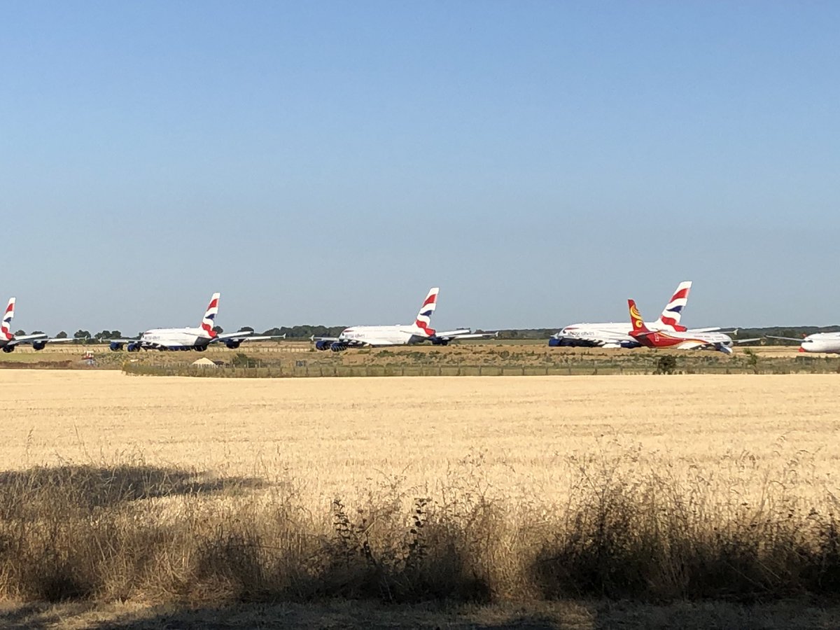 When #COViD reality strikes : #chateauroux tarmac full of planes, incl. 12 @British_Airways #A380