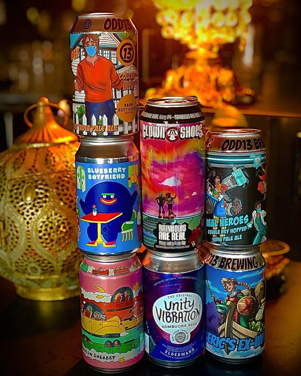 LocalFirstAZ's tweet photo. Sip, sip hooray! It's International Beer Day! @OroBrewCo, Lovecraft PHX, @ThatBrewery &amp; @borderlandsbrew have you covered no matter what you're drinking or where in Arizona you're drinking it. Each does pick-up! #ChooseAZBrews#LocalFirstAZ https://t.co/vzbOPo2Gp1