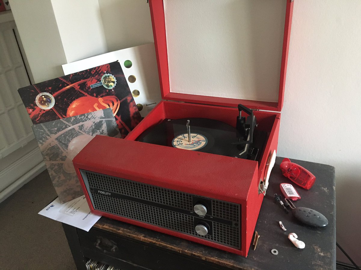 witchycat27's tweet photo. @Tim_Burgess All set https://t.co/pjLUHlnbow