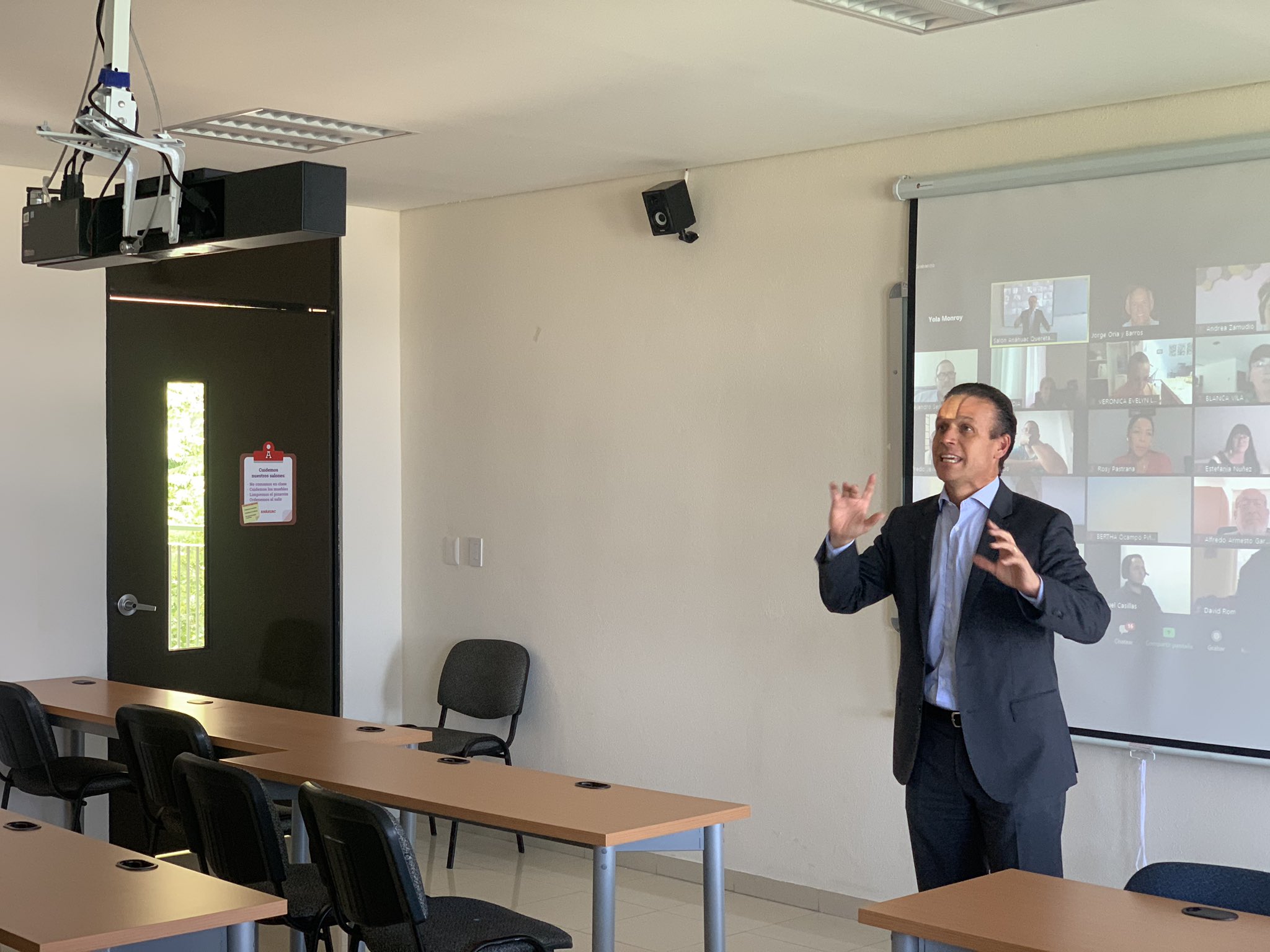 Rector Anáhuac Qro on Twitter "Ya está listo el claustro de académicos