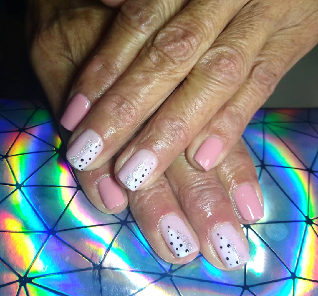 sofia_nails1 tweet picture