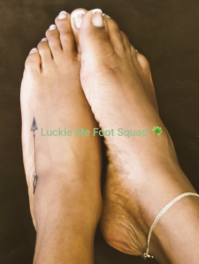 FootLuckie's tweet photo. French Tips and Ankle Bracelet
#barefeet #frenchtips #anklebracelet #Luckiemefootsquad https://t.co/9LEAxihOwN