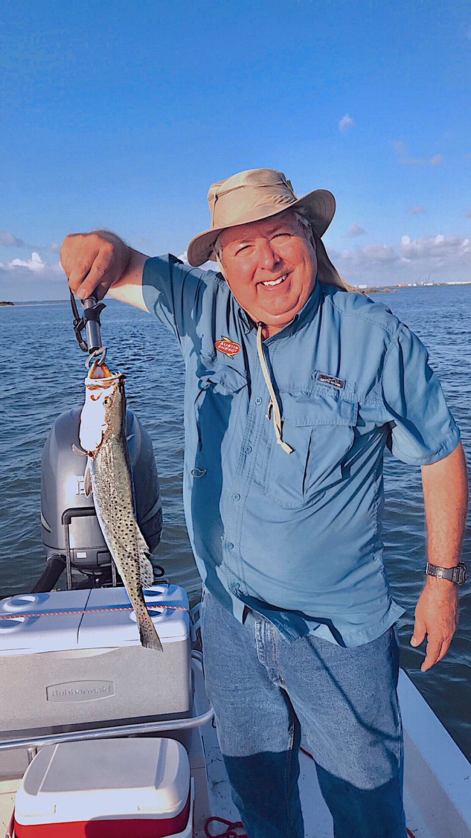 Kat3lynF's tweet photo. Every day is a good day when you can spend it on the water! ❤️ 🐟 https://t.co/NcUgmFfQBs
