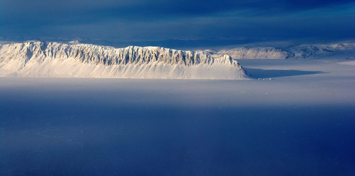Canada’s last fully intact Arctic ice shelf has collapsed. The Milne Ice Shelf lost some 40 percent of its area — and the last known epishelf lake in the northern hemisphere — over two days late last month arctictoday.com/canadas-last-f…