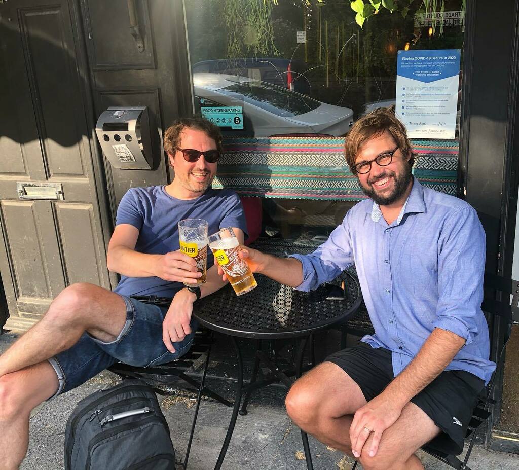 Come and grab your spot in the sun  on one of our outside seats & enjoy a refreshing beer....the perfect reward after a busy week! Cheers!🍻 
.
.
.
.
#beers #drinksinthesun #bristol #bristolbar #oldmarketbristol #fridayvibes #tothemoonbristol instagr.am/p/CDmLLIEjsdR/