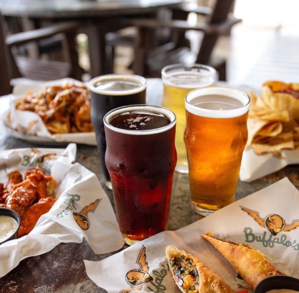 BuffalosRome's tweet photo. Happy International Beer Day! 🍻 
Come on by and enjoy a cold one with us! 🍺 
#InternationalBeerDay
#TGIF https://t.co/o8vMOUU0wx