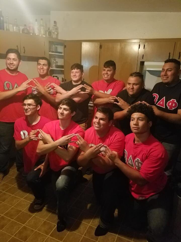 rugbydadon85's tweet photo. Roll Call where are all my Fall 17 Knights and Penguins at #87FamFollowTrain #KDChi #ODPhi #Fall17 https://t.co/LeoanFMk6K