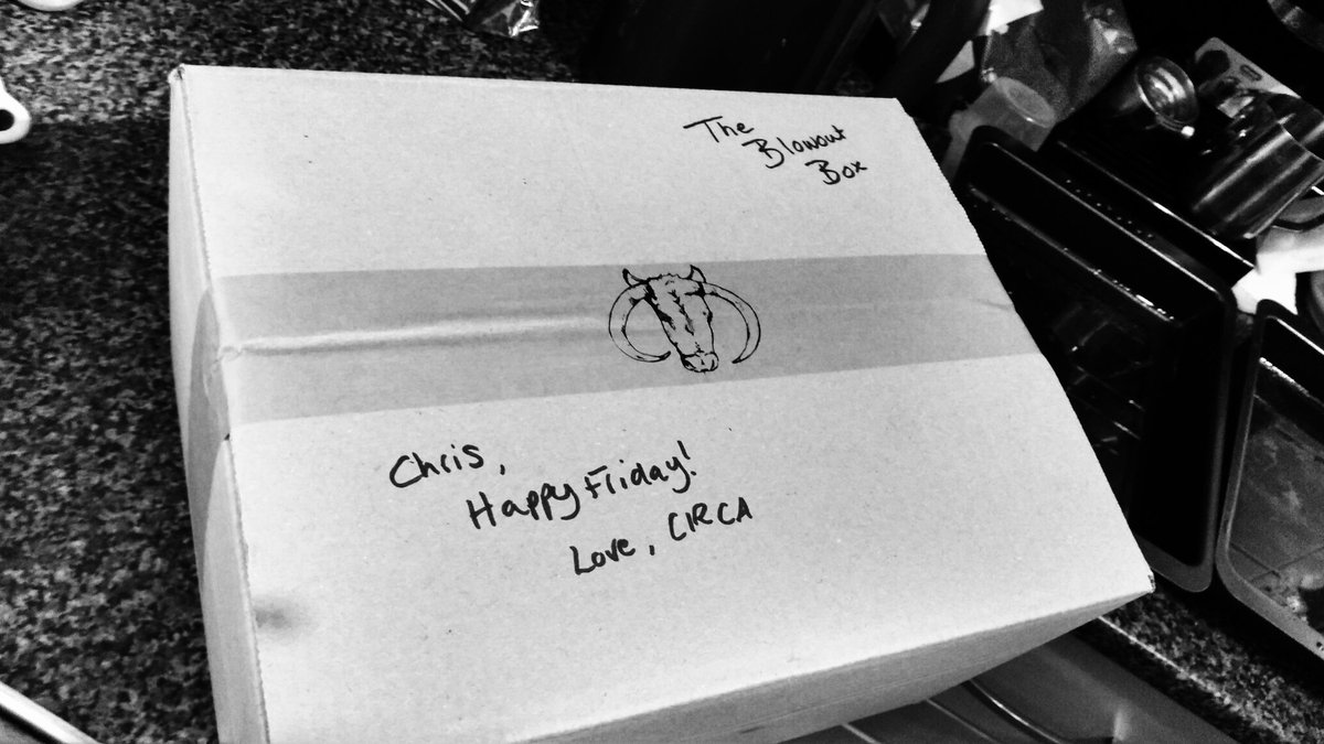 diningdevon's tweet image. Have you heard the news? @Circa1924 have created DIY Steak  Boxes🥩 and this is The Blowout Box! Everything you need to recreate a legendary Circa steak at home! #diybox #keepitlocal #gifted