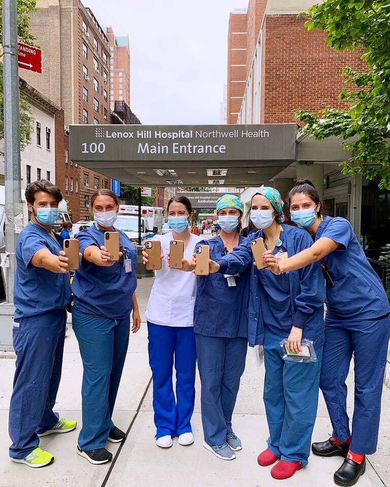 goalloi's tweet photo. Lots of love (and copper) to our healthcare heroes at @lenoxhill & @NorthwellHealth For every case YOU buy we donate a #coppercase to frontline workers to help limit the spread of COVID19! https://t.co/df9HiRan6E