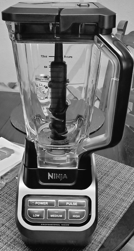 NavarroRudolph's tweet photo. #DarthVaders blender... https://t.co/dixpBtt5V8