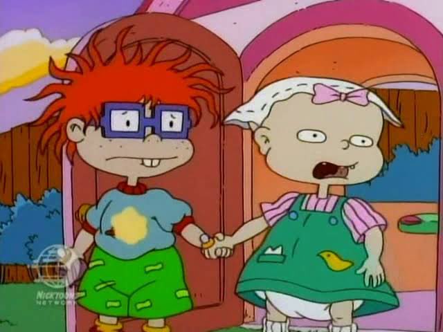nickstalgiatv's tweet photo. Un día como hoy, hace 21 años, Carlitos y Lili se casaron ❤️ https://t.co/pVEhj8XRxj